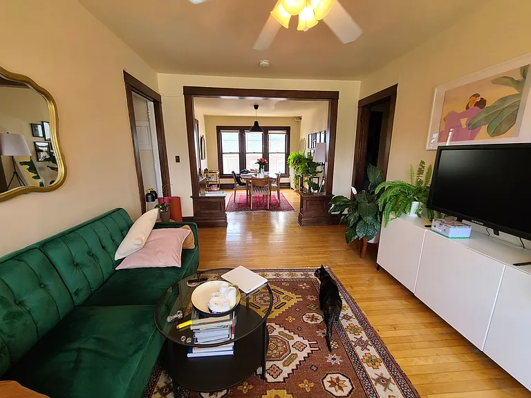 916 E Gorham St #D — Photo 4