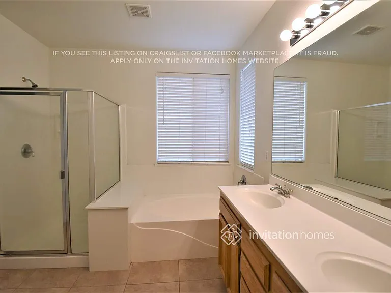 5736 Bridgecross Dr — Photo 12