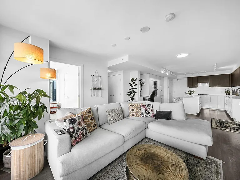 188 Agnes St #1103 — Photo 15