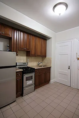 Rented by JK Dansar Corp | media 7