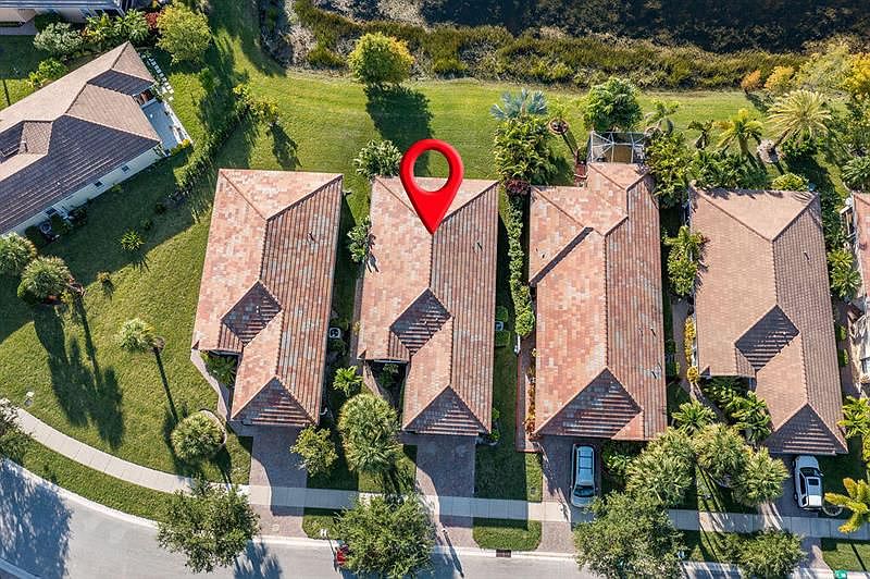 1st image of 9861 SW Eastbrook Cir
