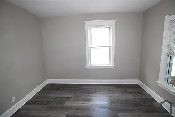 1651 Nebraska Ave — Photo 3