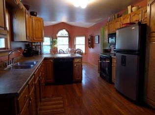 16652 High Cliff Rd, Galesville, WI 54630