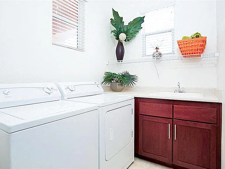 Croix Townhomes — Photo 10
