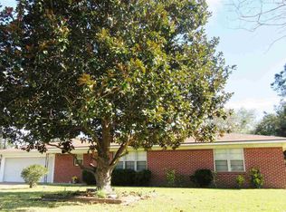 555 Free St, Silsbee, TX 77656