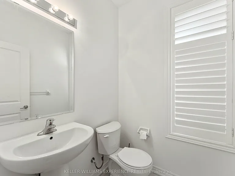 75 Wakefield Blvd — Photo 5