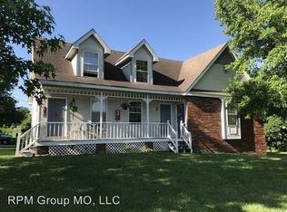 4553 S Robberson Ave APT 2, Springfield, MO 65810