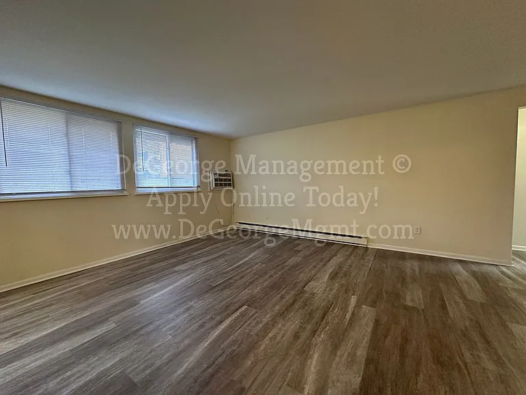Parkview Apartments — Photo 85