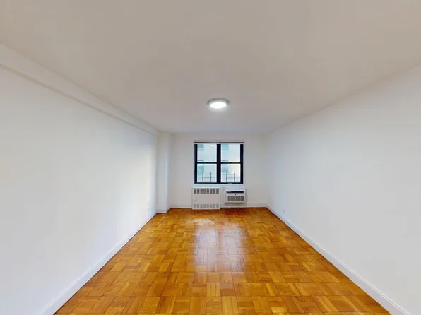 141 East 89th Street image 9 of 17