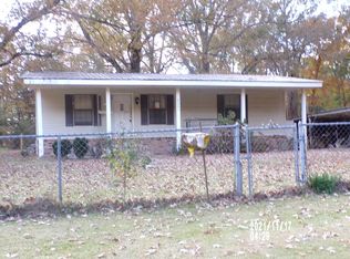 8883 Fisher Ferry Rd, Vicksburg, MS 39180