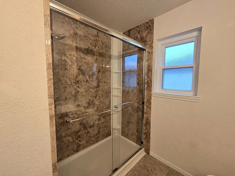 5705 Mandalay — Photo 31