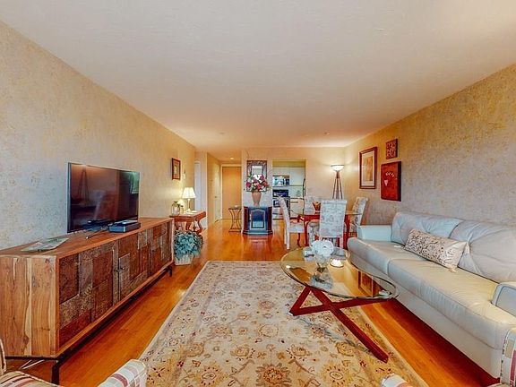 4th image of 1001 Marina Dr APT 414