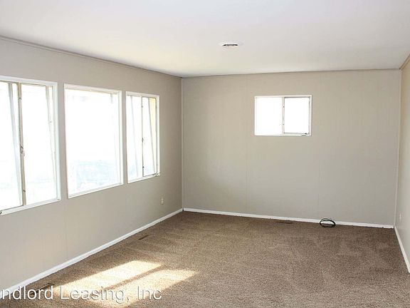 3rd image of 4308 Andover Ave