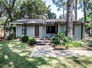 1014 Gardenia Dr, Houston, TX 77018