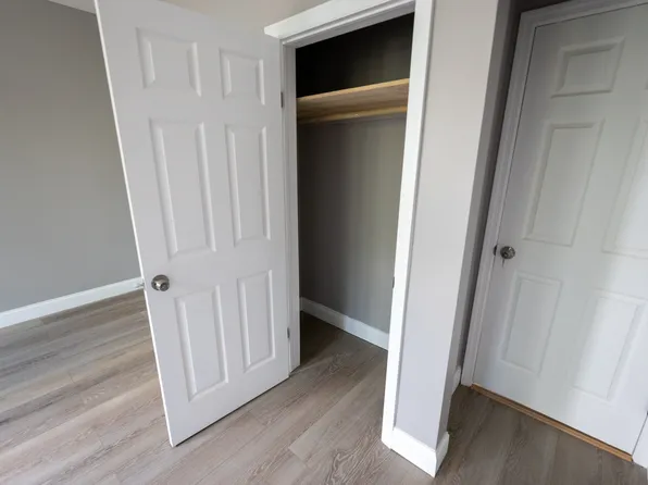 9728 Flatlands Avenue image 30 of 40