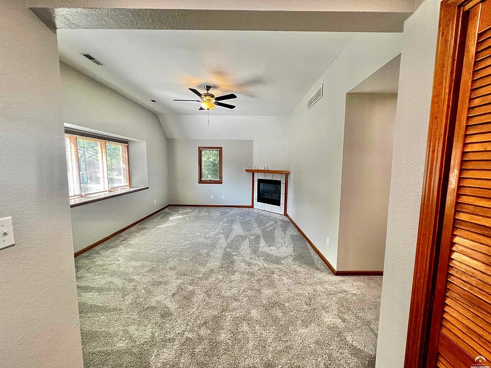 2715 Chipperfield Rd, Lawrence, KS 66047 MLS 159155 Zillow