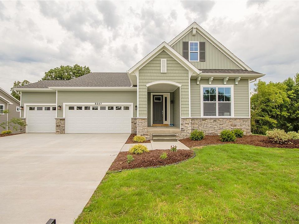 Floor plans and photos shown may include base features along with additional options and upgrades.