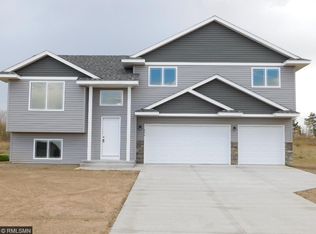 435 Highview Loop, Pine City, MN 55063