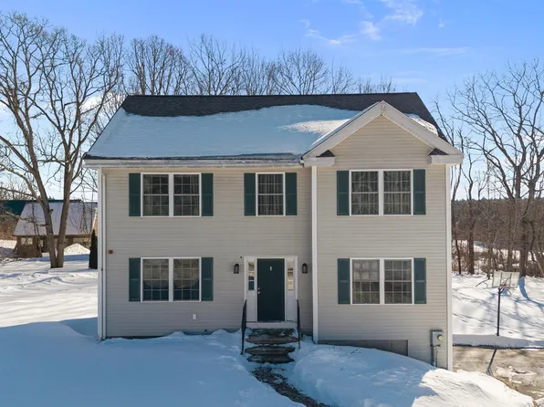 7 Lincoln Lane, Chester, NH 03036