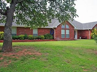2284 Lee Pl, Tuttle, OK 73089