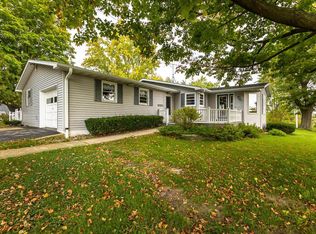 1401 Fayette Rd, Darlington, WI 53530