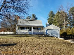 12 Middlefield Dr, Hampden, MA 01036