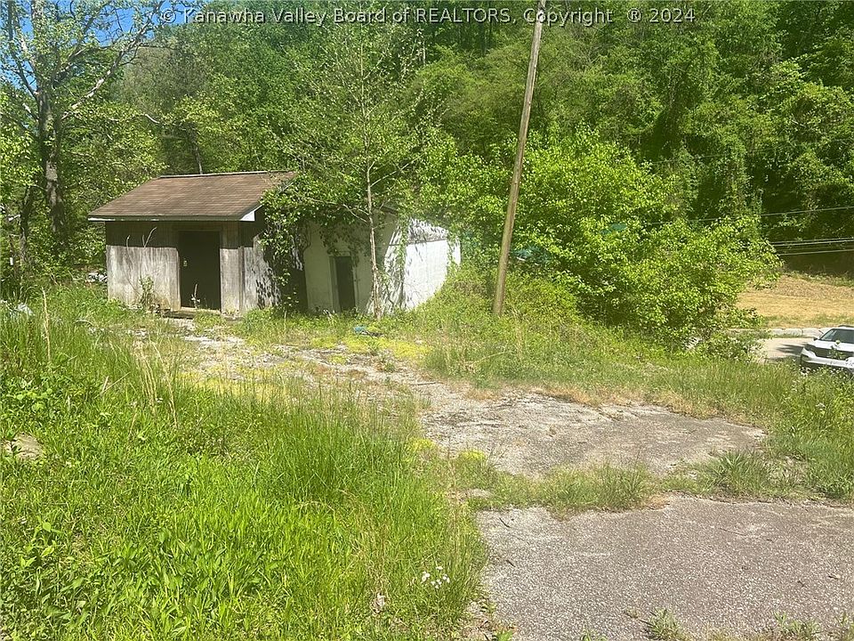 2nd image of 4458 Rich Fork Rd