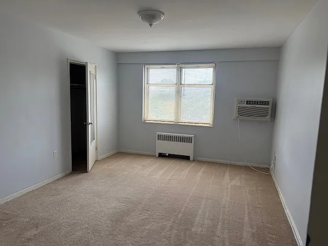 11820 Edgewater Dr #302 — Photo 9