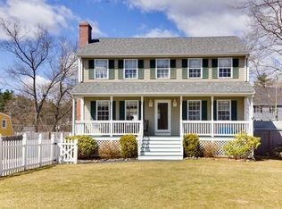 96 7th St, Tewksbury, MA 01876