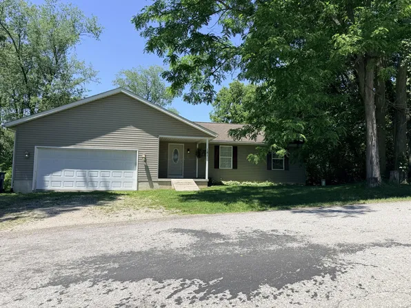 181 Hilltop Dr, Newark, OH 43055