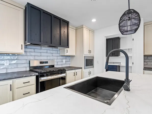 118 Division St, Sandstone, MN 55072