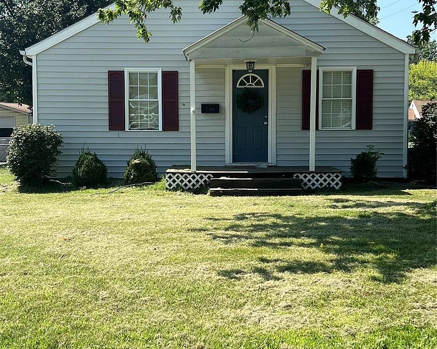 746 N Prairie St, Bethalto, IL 62010 Zillow