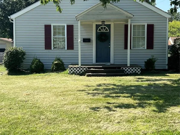 746 N Prairie St, Bethalto, IL 62010