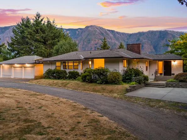 402 Skelton Rd, Stevenson, WA 98648