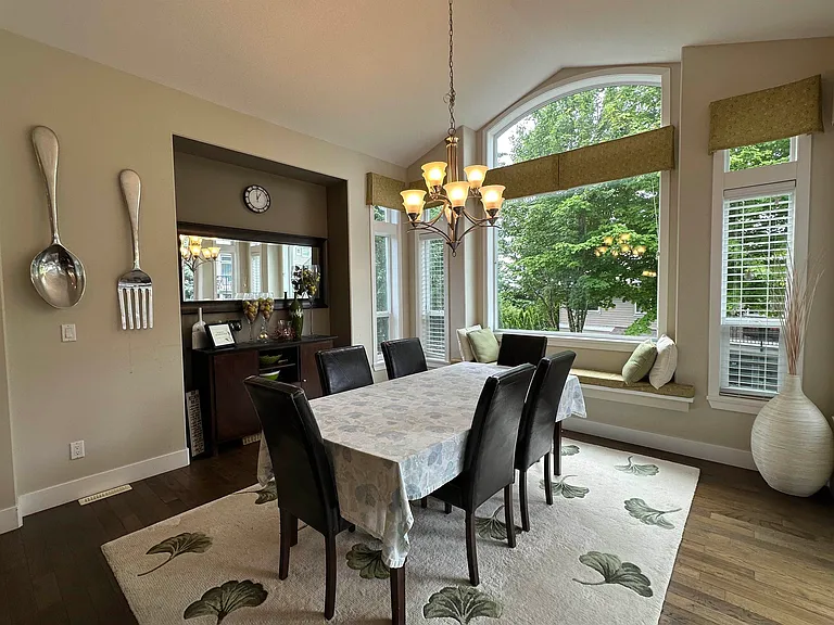 1342 Fifeshire St #MAIN HOUSE — Photo 4