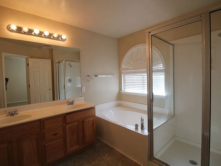 249 Val Verde Dr — Photo 11