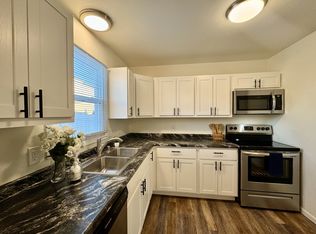 1226 Sunfield St, Sun Prairie, WI 53590