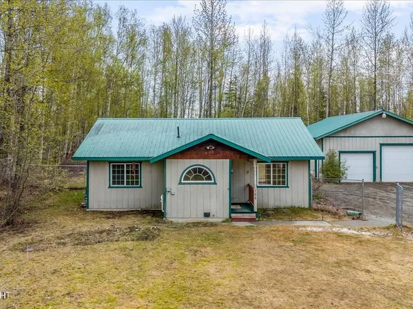 766 W Spruce Ave, Wasilla, AK 99654