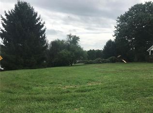 0 Charlton Heights Rd, Moon/Crescent Twp, PA 15108