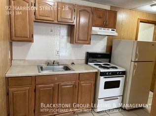 92 Harrison St #1B, Pawtucket, RI 02860