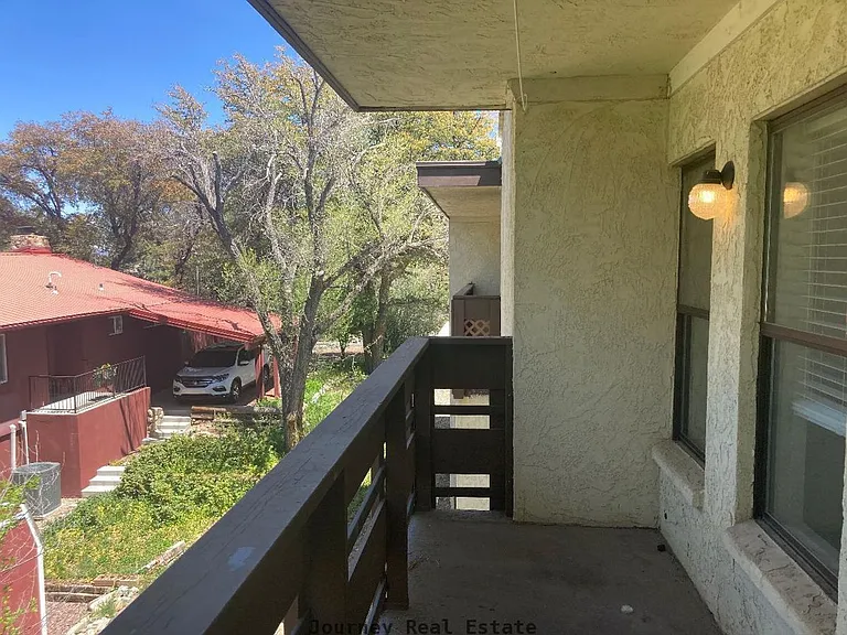 312 Bridge St — Photo 17