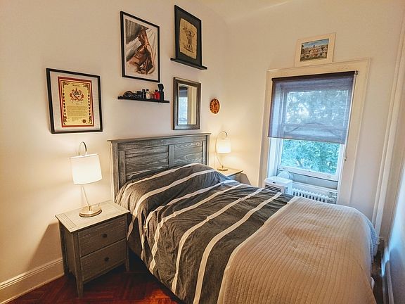 5th image of 198 8th Ave Unit 3