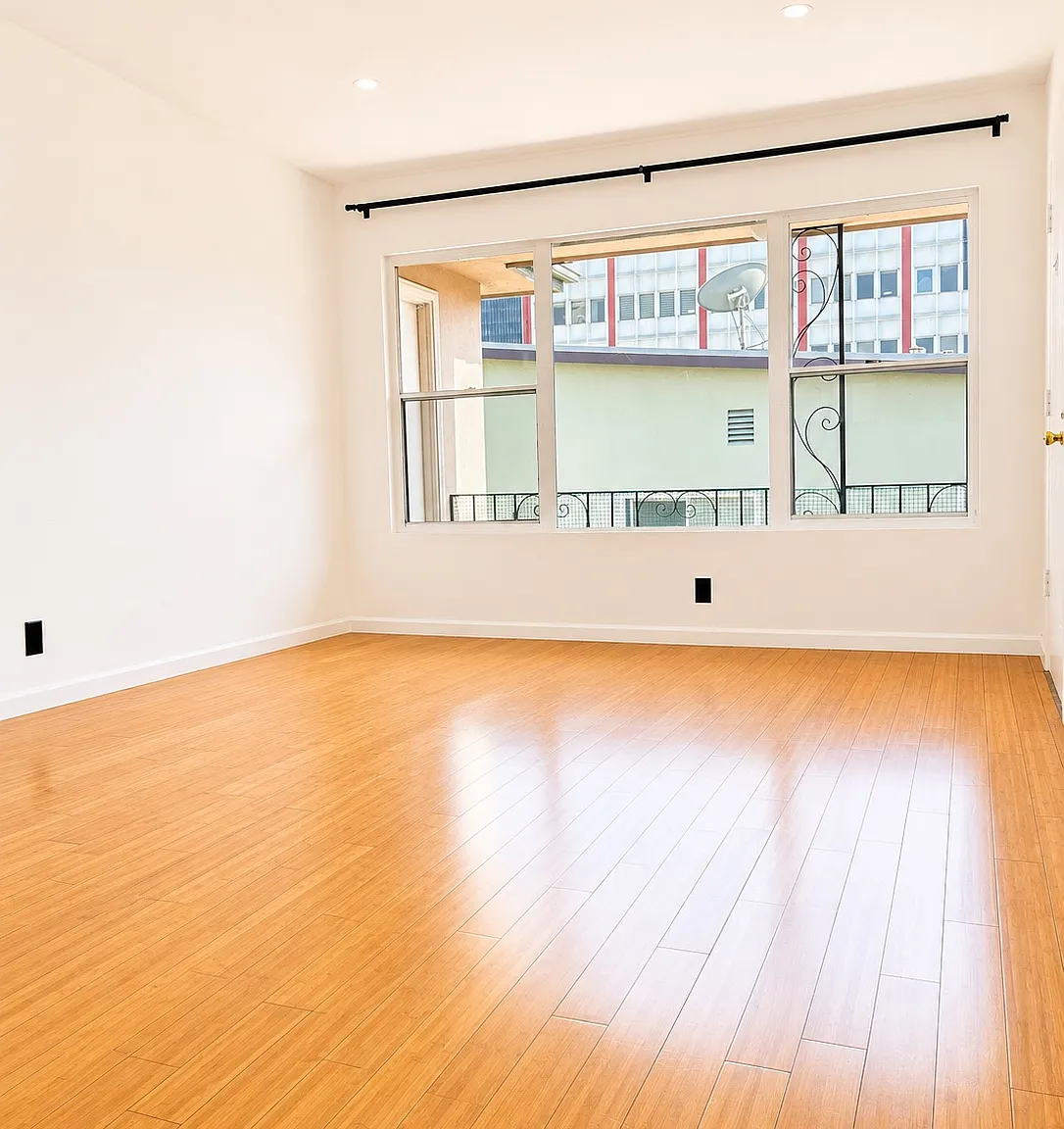 1 bed, $1,895 — Photo 2