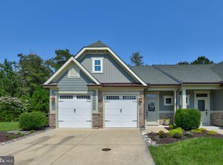 32477 Phoebe Dr, Ocean View, DE 19970