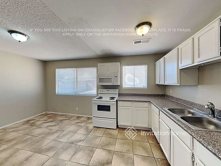 3314 W Aster Dr — Photo 5