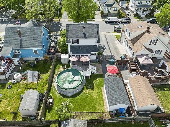 3rd image of 71 Clairmont St