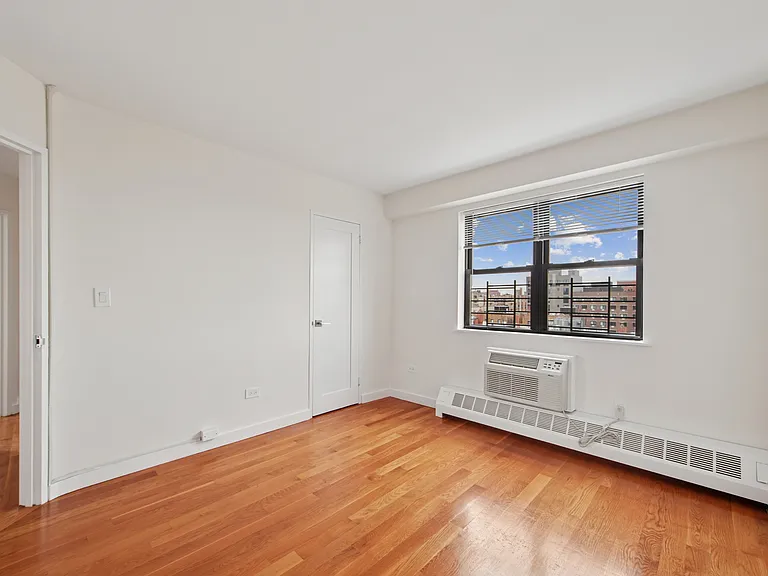 1770 Grand Concourse #2J — Photo 9