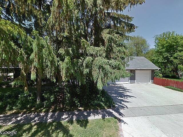 2nd image of 600 W Crystal St