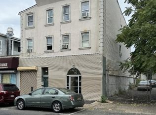 75 Cianci St, Paterson City, NJ 07501