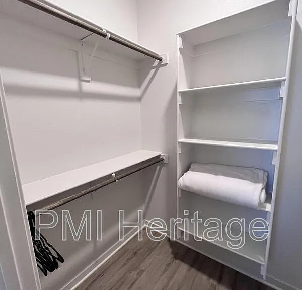 1452 W Sligo St — Photo 13